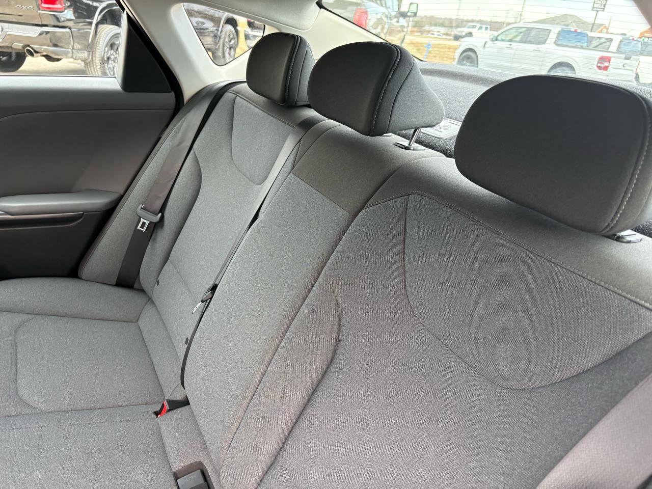 Used 2025 Kia K4 FWD image 35