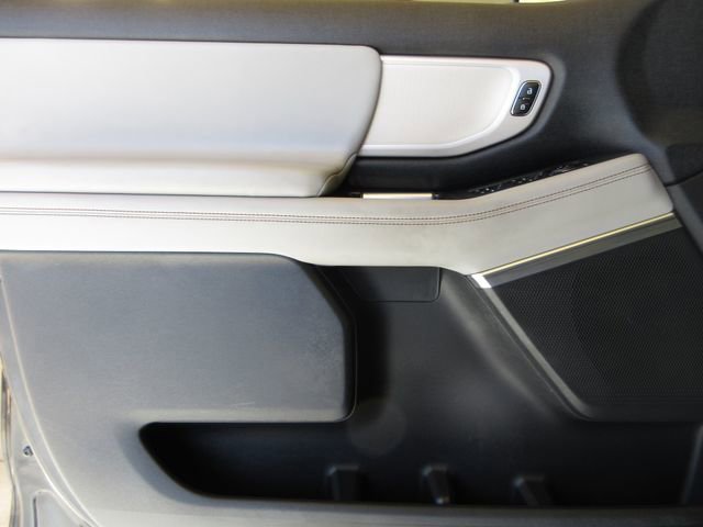 Certified 2025 Ford Expedition Active image 10