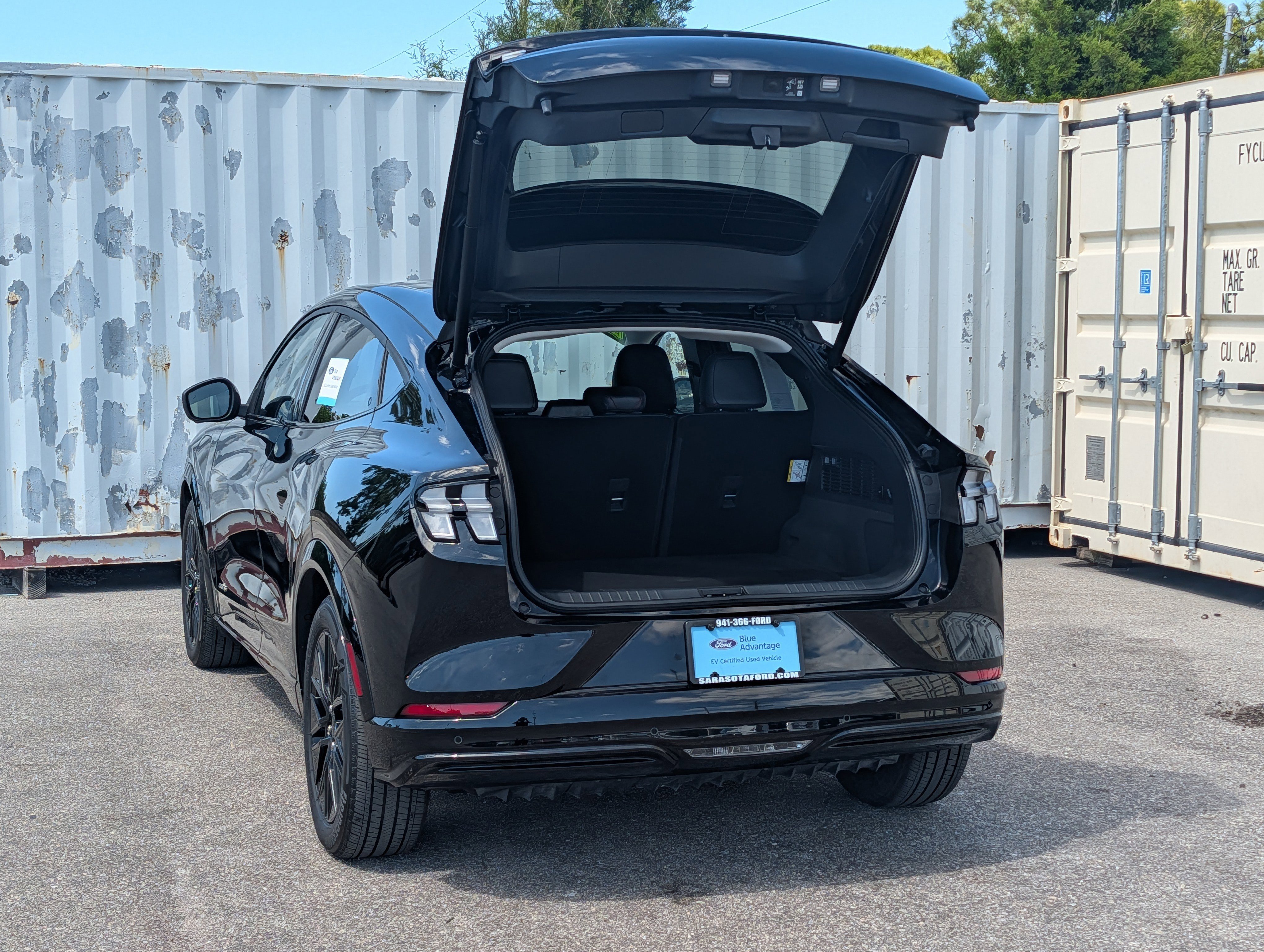 Certified 2025 Ford Mustang Mach-E Premium w/ Sport Appearance Package AWD/4WD image 13