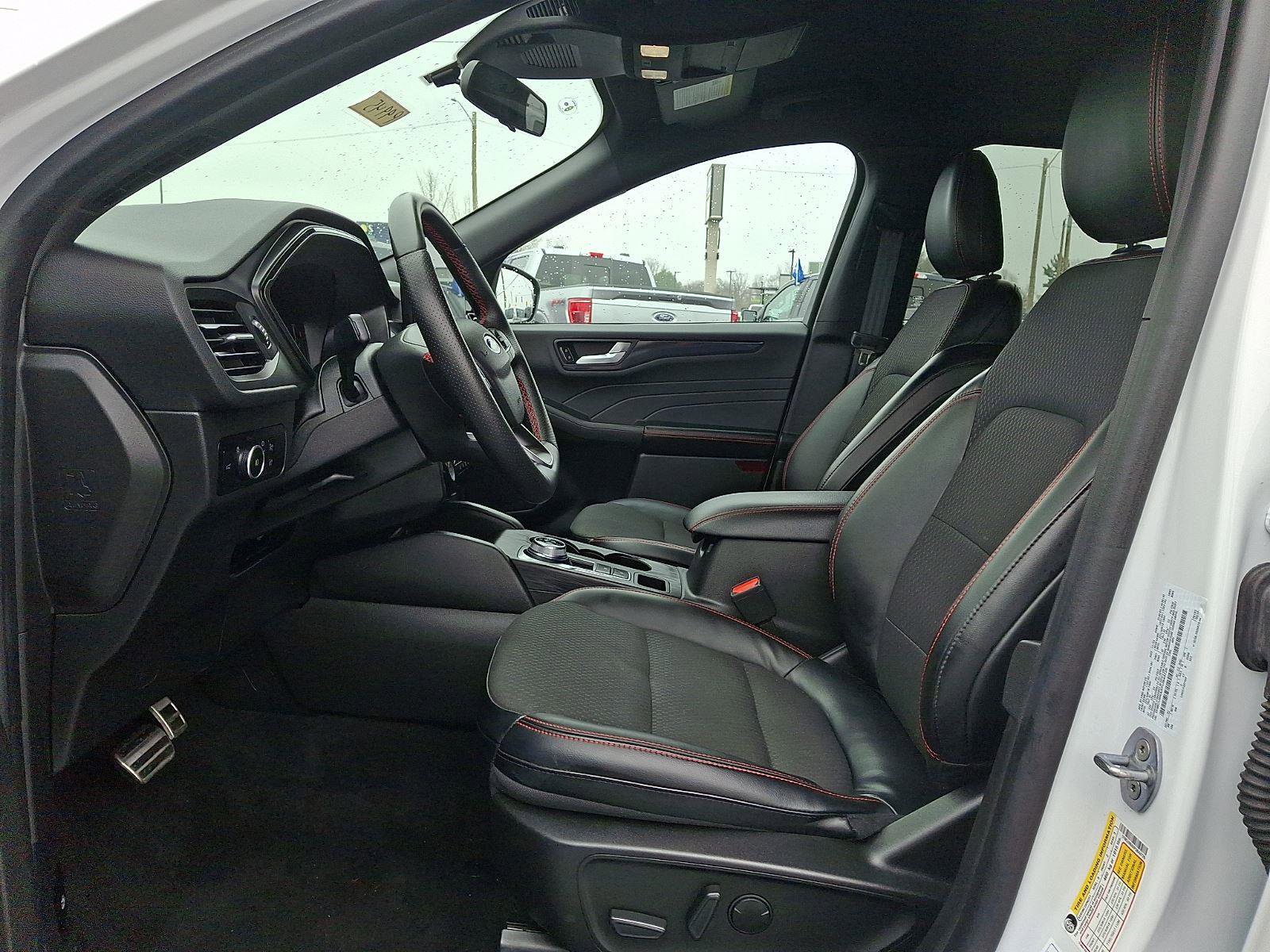 Certified 2023 Ford Escape ST-Line Select w/ Tech Pack #1 image 10