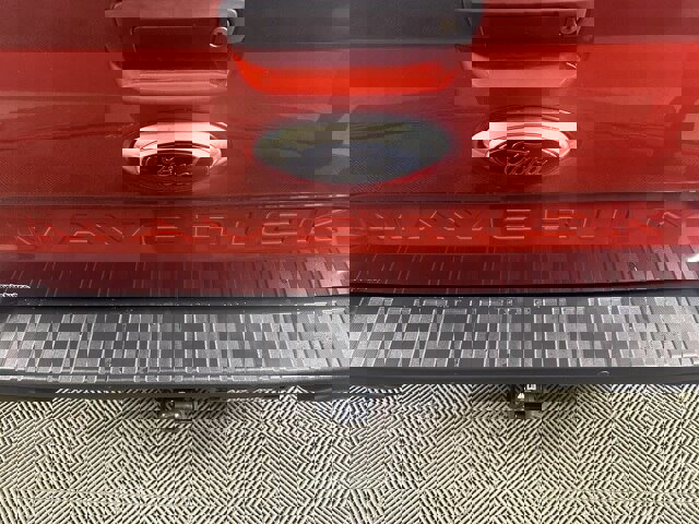 Certified 2023 Ford Maverick Lariat w/ Lariat Luxury Package image 9