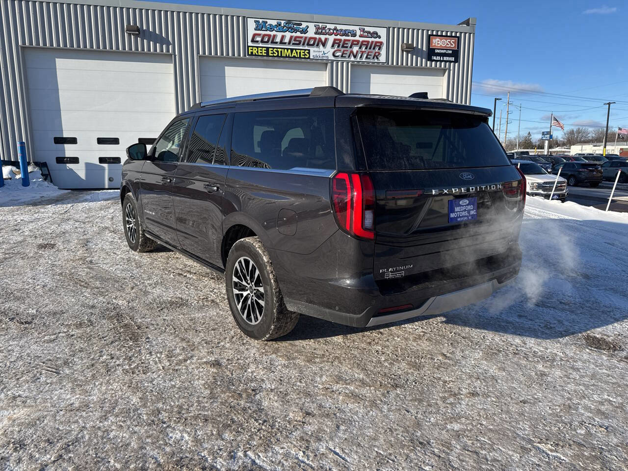 Certified 2025 Ford Expedition Max Platinum image 6
