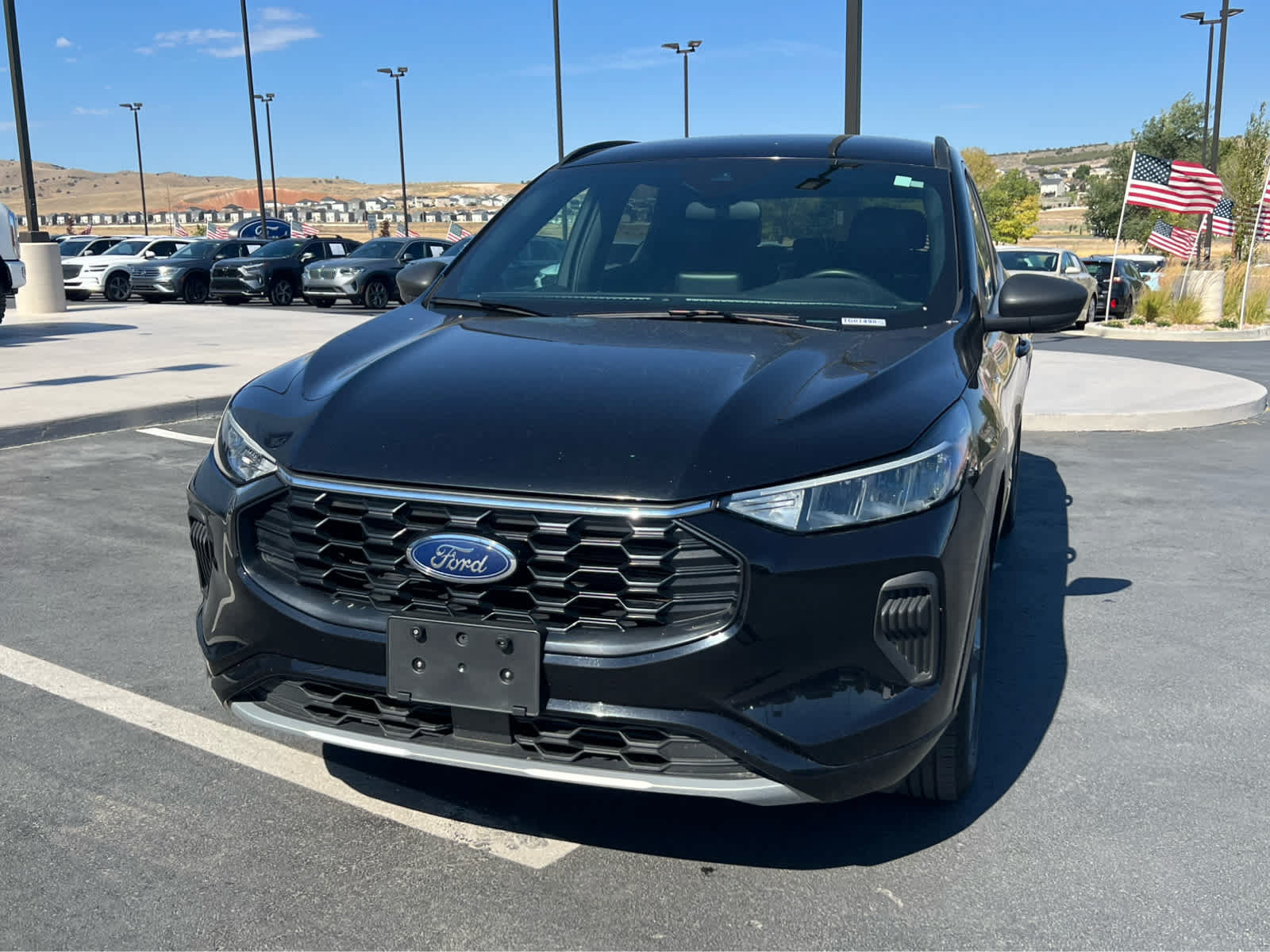 Certified 2024 Ford Escape ST-Line AWD/4WD image 2