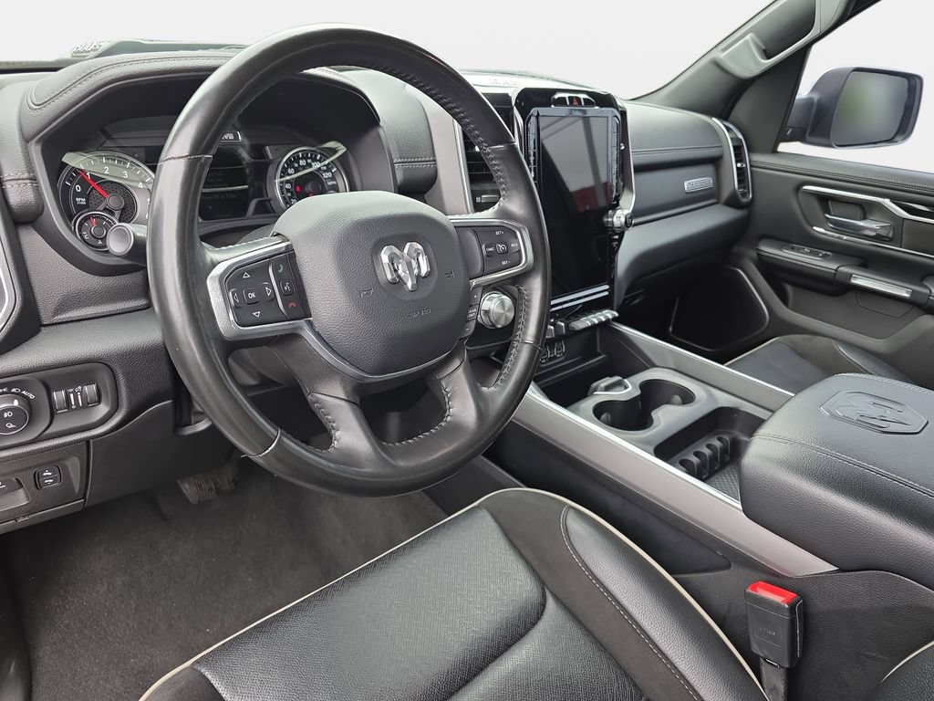 Used 2022 RAM 1500 Laramie w/ Sport Appearance Package AWD/4WD image 13