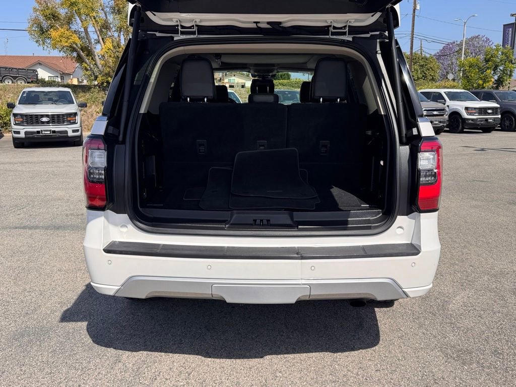 Certified 2019 Ford Expedition Platinum RWD image 13