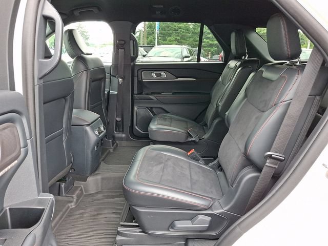 Certified 2025 Ford Explorer ST AWD/4WD image 11