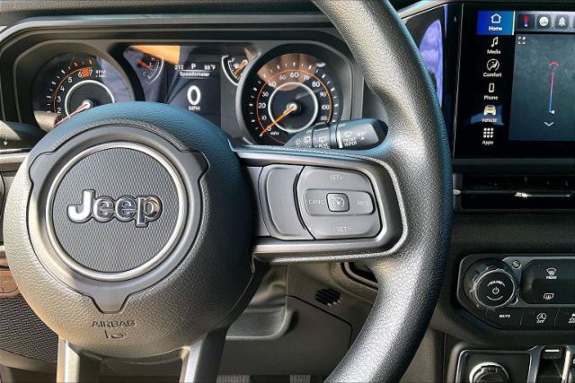 Used 2026 Jeep Wrangler Unlimited Sport AWD/4WD image 19