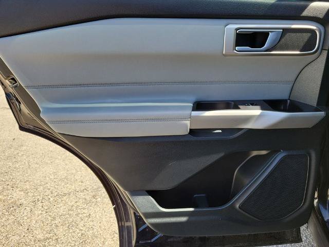 Certified 2023 Ford Explorer XLT w/ Equipment Group 202A AWD/4WD image 19