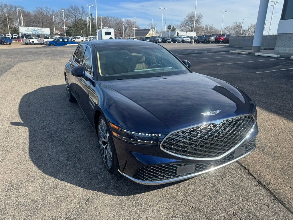 Used 2024 Genesis G90 3.5T image 1