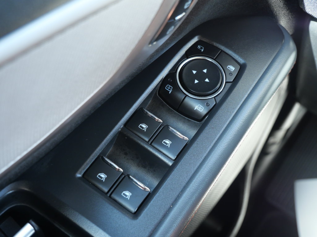 Certified 2025 Ford Expedition Active AWD/4WD image 25