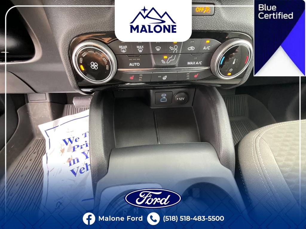 Certified 2022 Ford Escape SE w/ Cold Weather Package AWD/4WD image 29
