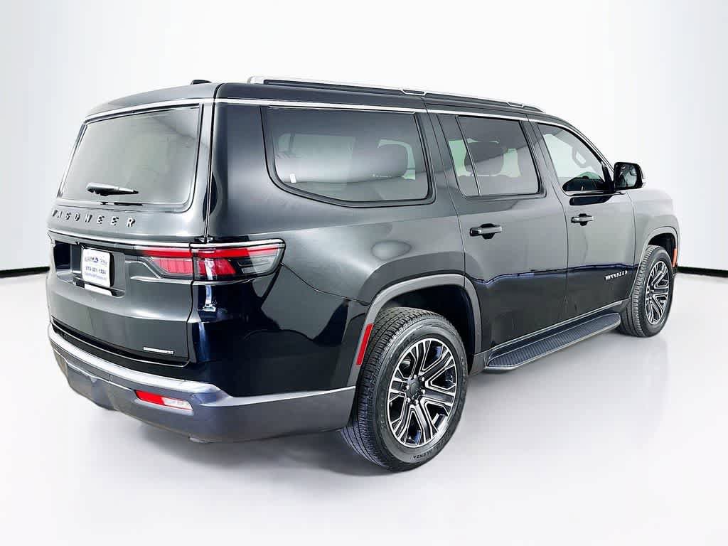 Used 2022 Jeep Wagoneer Series III w/ Flexible Seating Group AWD/4WD image 25