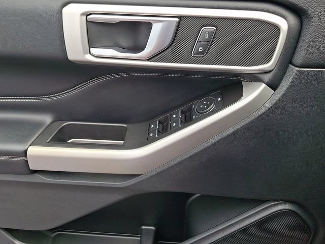Certified 2020 Ford Explorer XLT w/ Equipment Group 202A AWD/4WD image 14