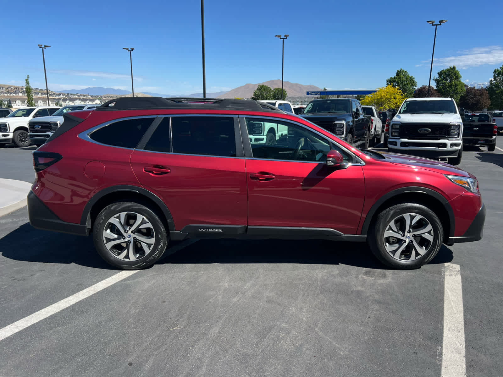 Used 2022 Subaru Outback Limited AWD/4WD image 6