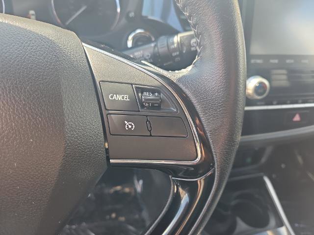 Used 2020 Mitsubishi Outlander SEL AWD/4WD image 23