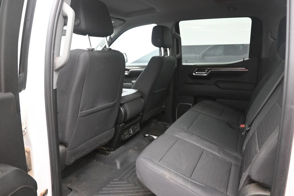 Used 2023 Chevrolet Silverado 1500 RST w/ Z71 Off-Road Package AWD/4WD image 25