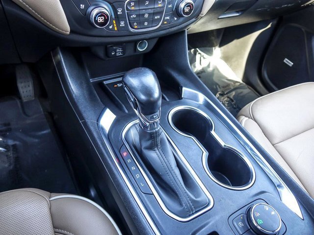 Used 2022 Chevrolet Traverse Premier AWD/4WD image 30