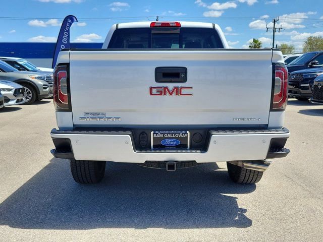 Used 2018 GMC Sierra 1500 Denali w/ Denali Ultimate Package AWD/4WD image 3
