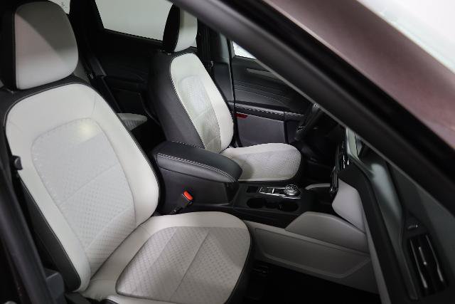 Certified 2023 Ford Escape Active w/ Tech Pack #2 AWD/4WD image 8