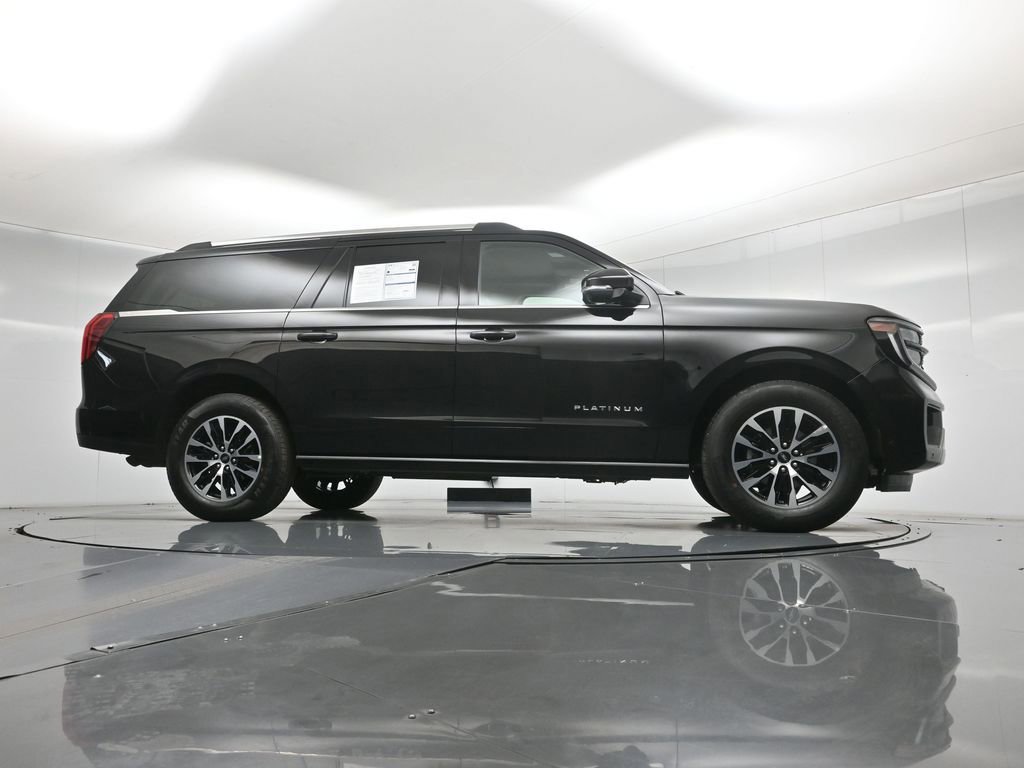 Certified 2025 Ford Expedition Max Platinum AWD/4WD image 9