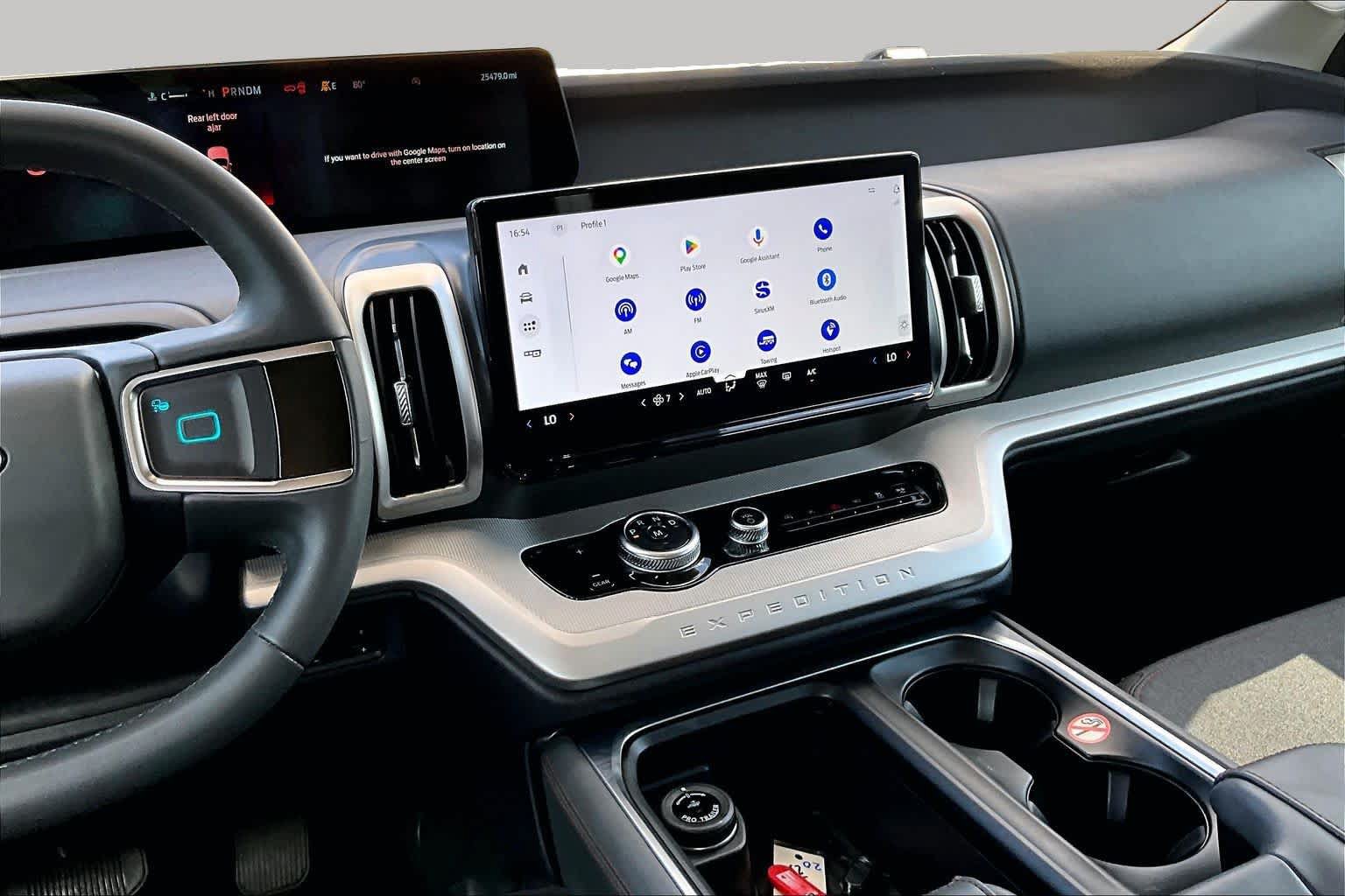 Certified 2025 Ford Expedition Active RWD image 7