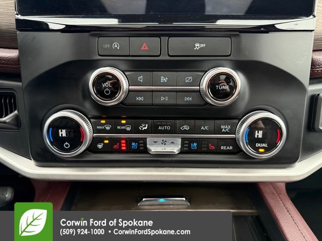 Certified 2024 Ford Expedition Limited image 34