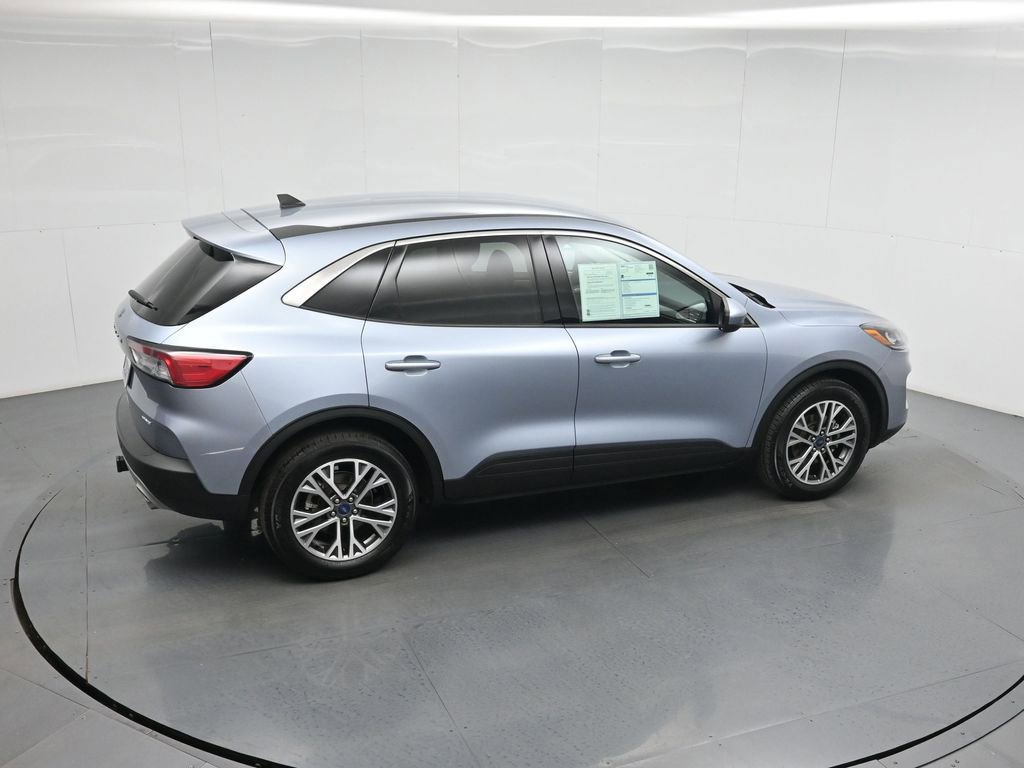 Certified 2022 Ford Escape SEL w/ Class II Trailer Tow Package image 16