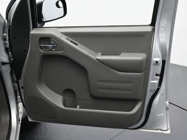 Used 2021 Nissan Frontier SV image 28