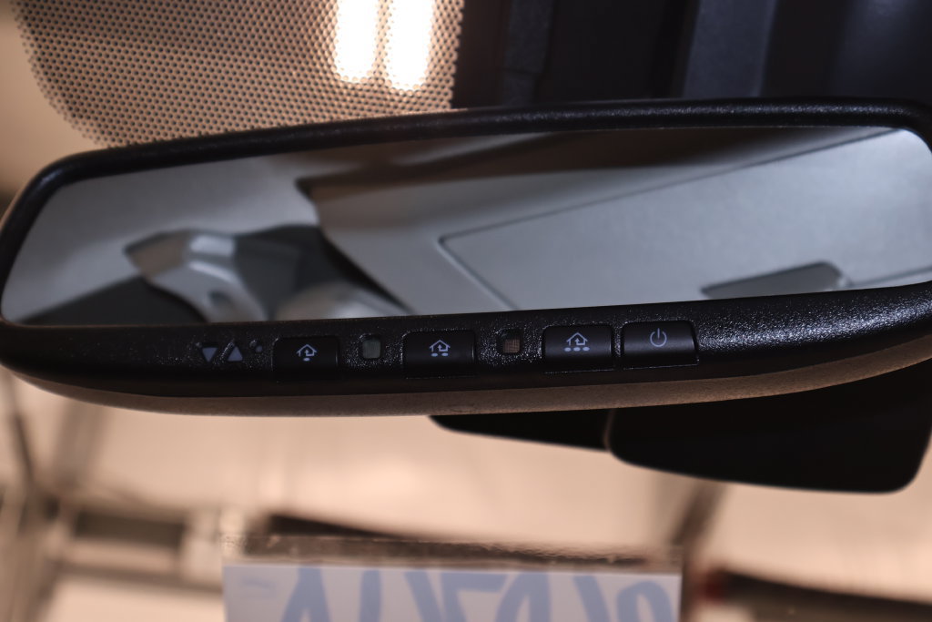Used 2021 Toyota Tundra Platinum AWD/4WD image 39