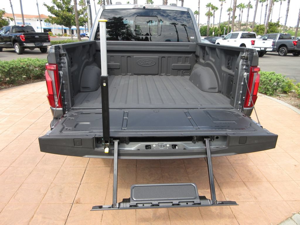 Certified 2026 Ford F150 Raptor AWD/4WD image 31