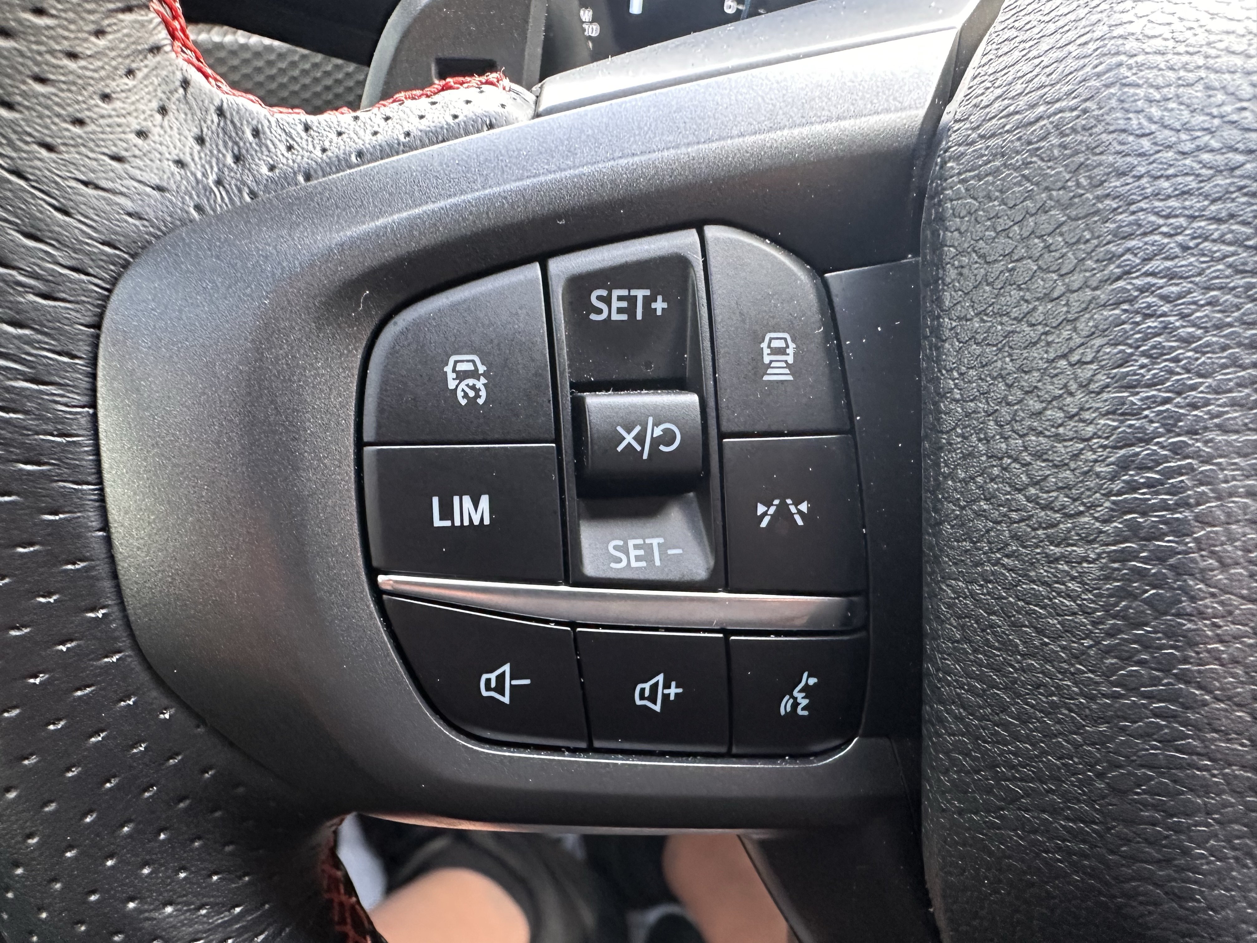 Certified 2025 Ford Ranger Raptor AWD/4WD image 21