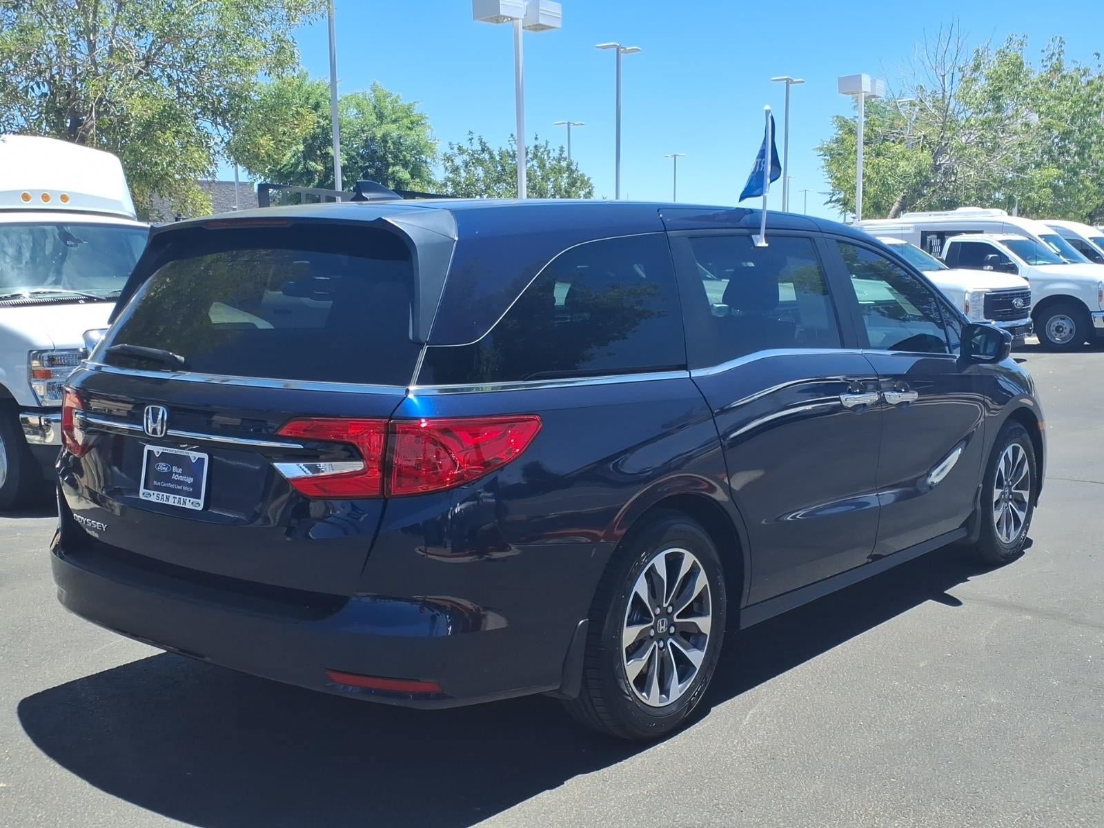 Used 2023 Honda Odyssey EX-L image 4