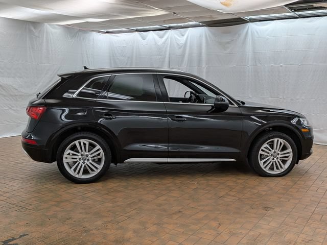 Used 2019 Audi Q5 2.0T Premium Plus w/ Premium Plus Package AWD/4WD image 8