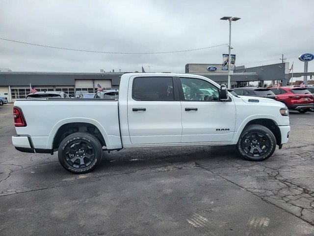 Used 2025 RAM 1500 Big Horn AWD/4WD image 11