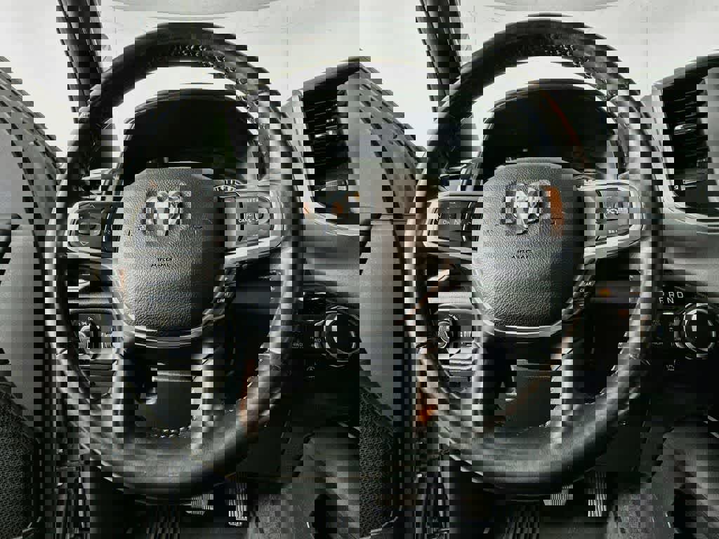 Used 2021 RAM 1500 Big Horn AWD/4WD image 19