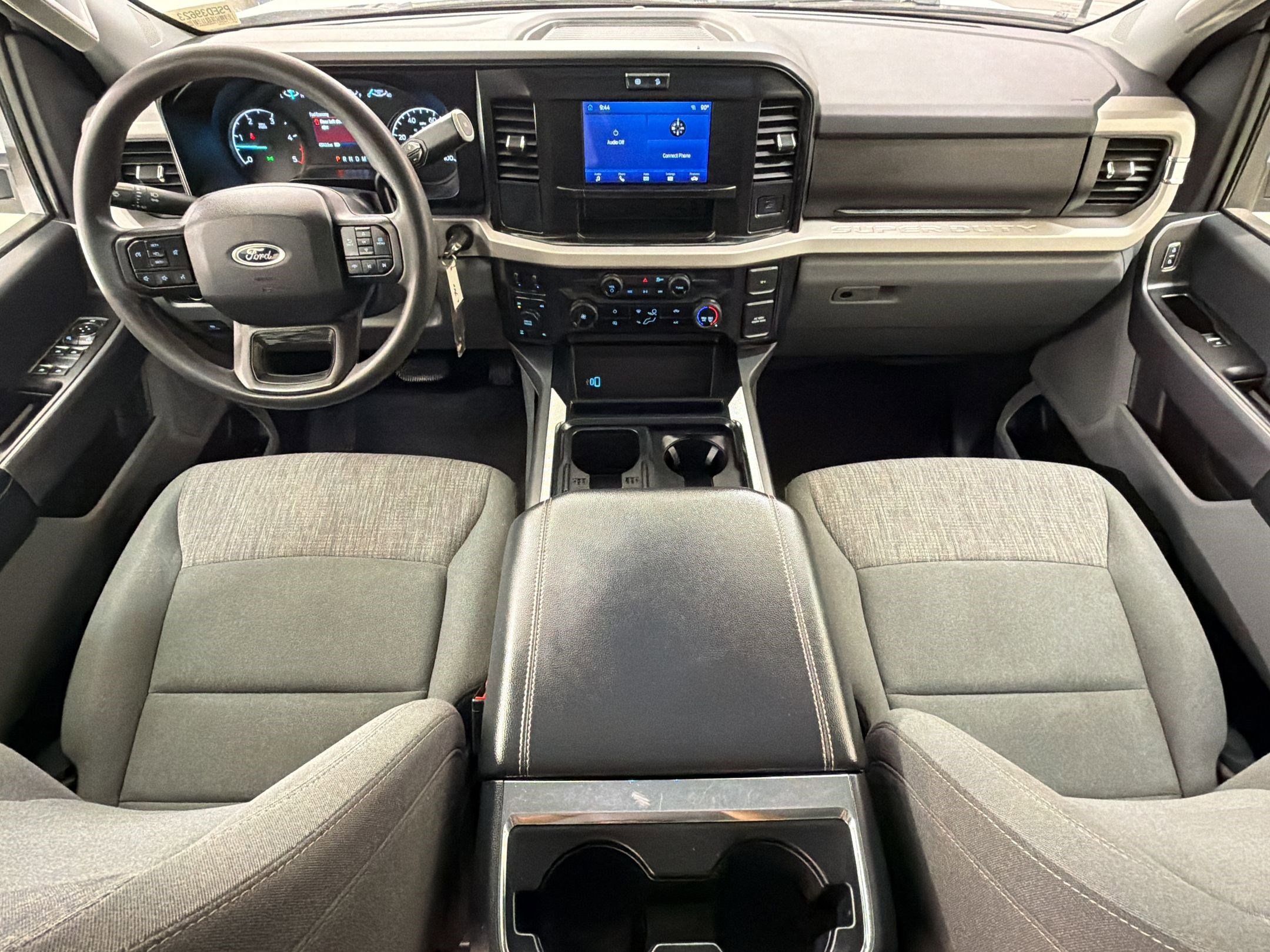 Certified 2025 Ford F250 XLT w/ FX4 Off-Road Package AWD/4WD image 15
