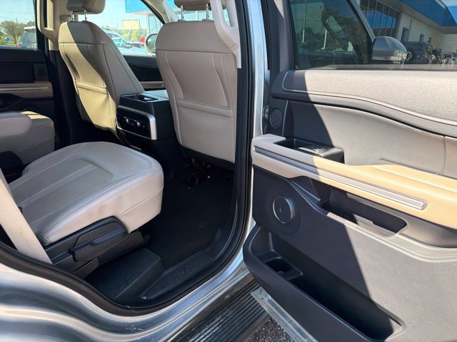 Certified 2024 Ford Expedition Limited RWD image 32