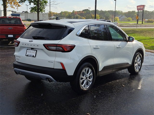 Certified 2023 Ford Escape Active w/ Tech Pack #2 image 2
