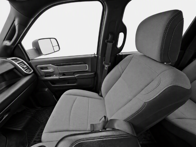 Used 2022 RAM 2500 Big Horn AWD/4WD image 18