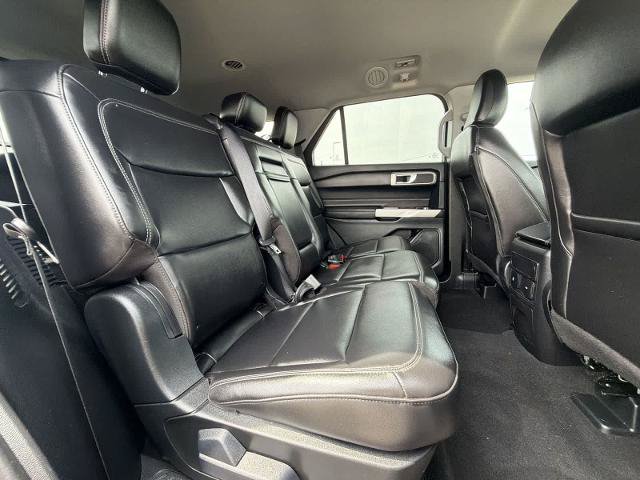 Certified 2024 Ford Explorer XLT w/ Equipment Group 202A AWD/4WD image 20