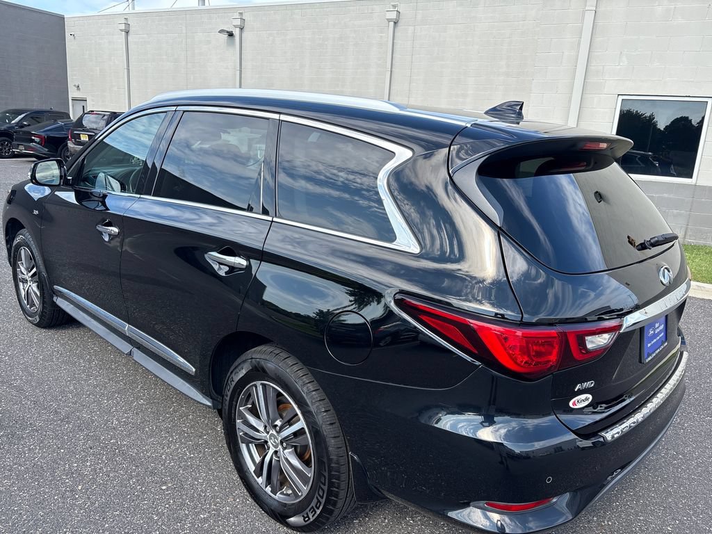 Used 2019 INFINITI QX60 Luxe w/ Essential Package AWD/4WD image 29