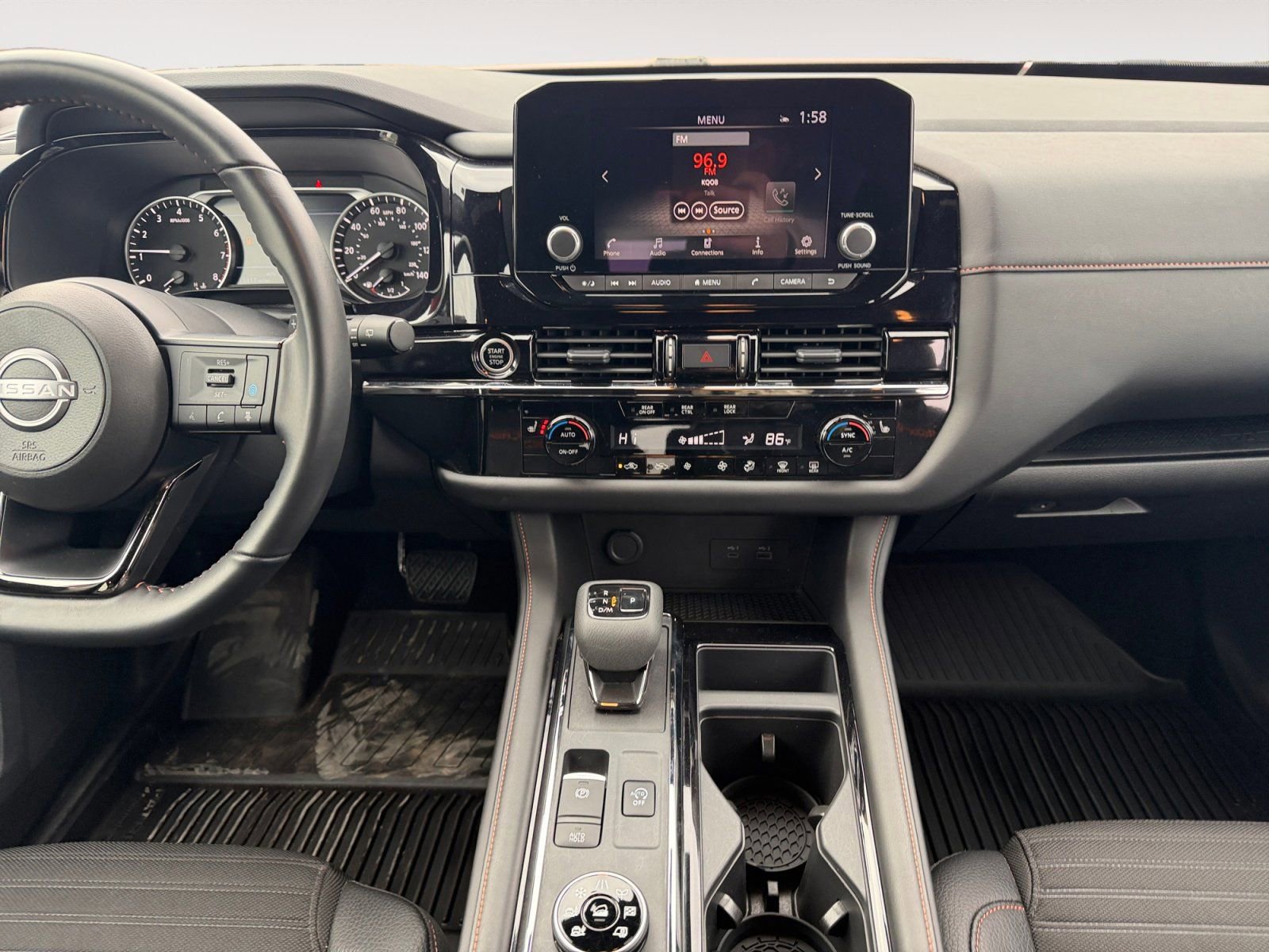 Used 2024 Nissan Pathfinder Rock Creek image 11