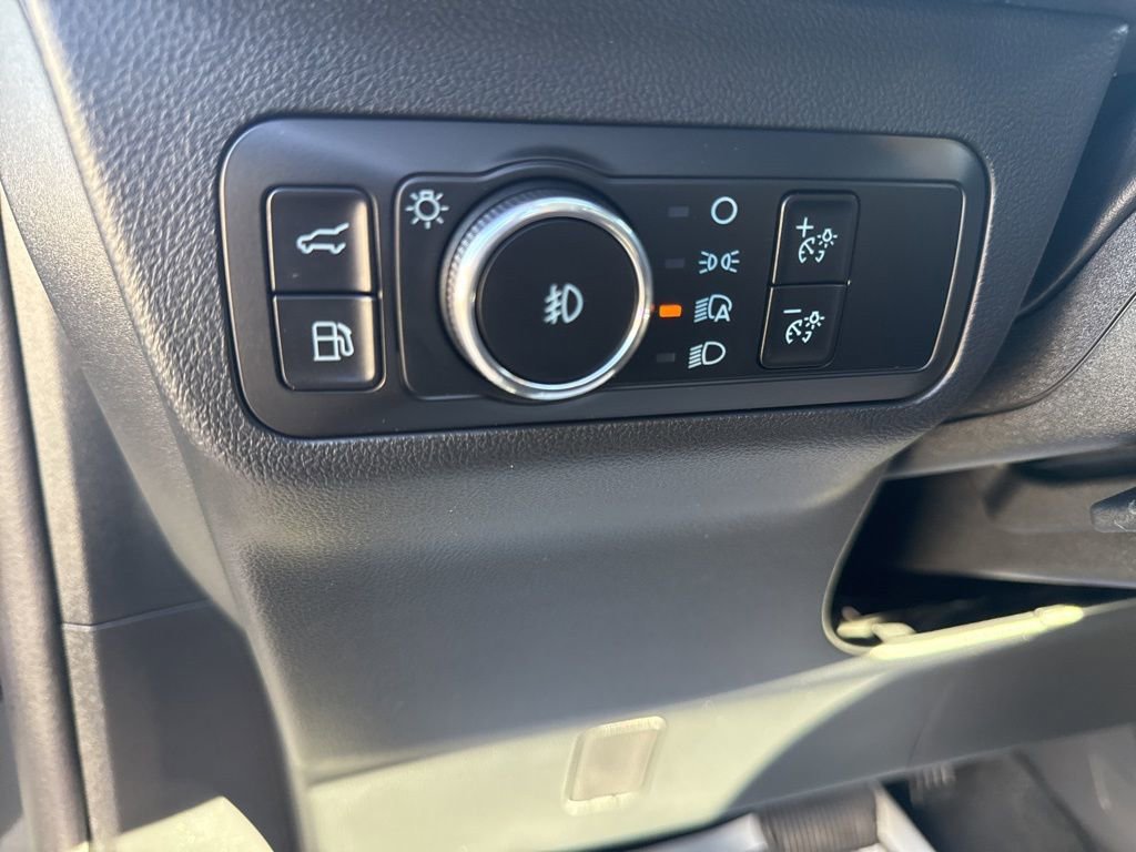 Certified 2025 Ford Escape SE image 22