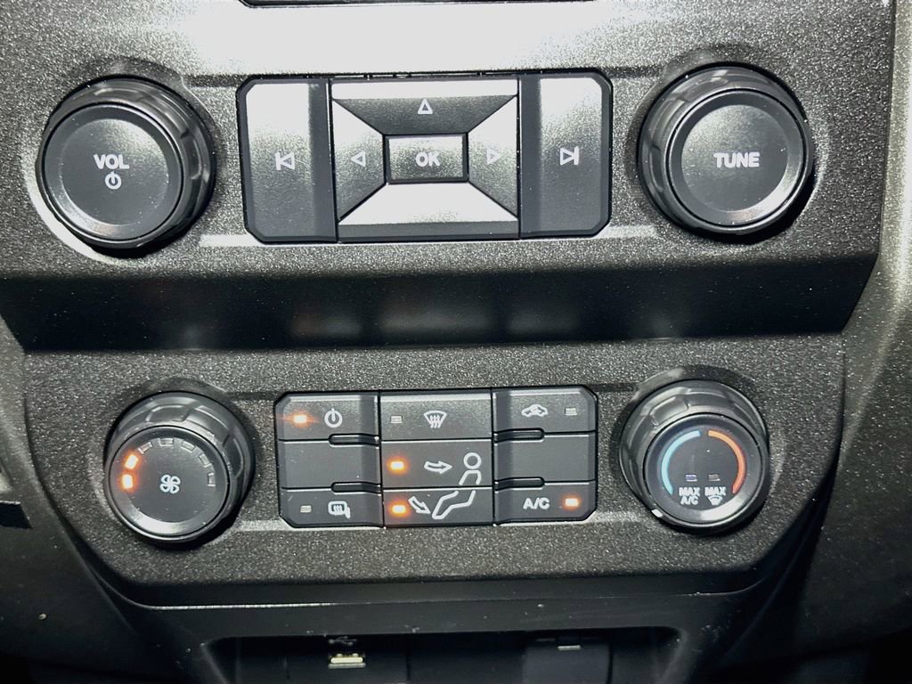 Certified 2021 Ford F350 XL w/ STX Appearance Package AWD/4WD image 17