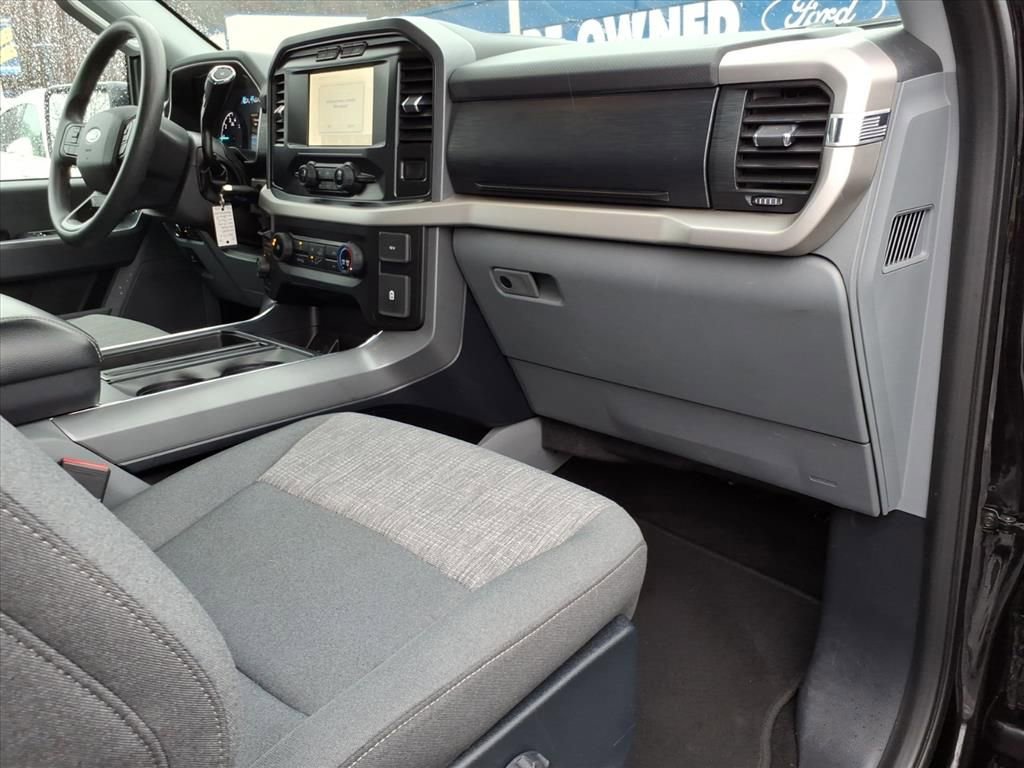Certified 2021 Ford F150 XLT image 9