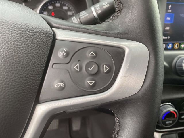 Used 2023 GMC Terrain SLT w/ Tech Package FWD image 25