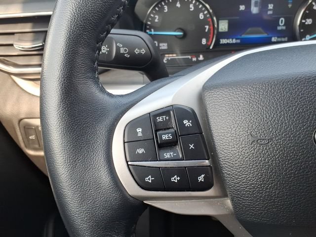 Certified 2022 Ford Explorer XLT w/ Equipment Group 202A AWD/4WD image 19