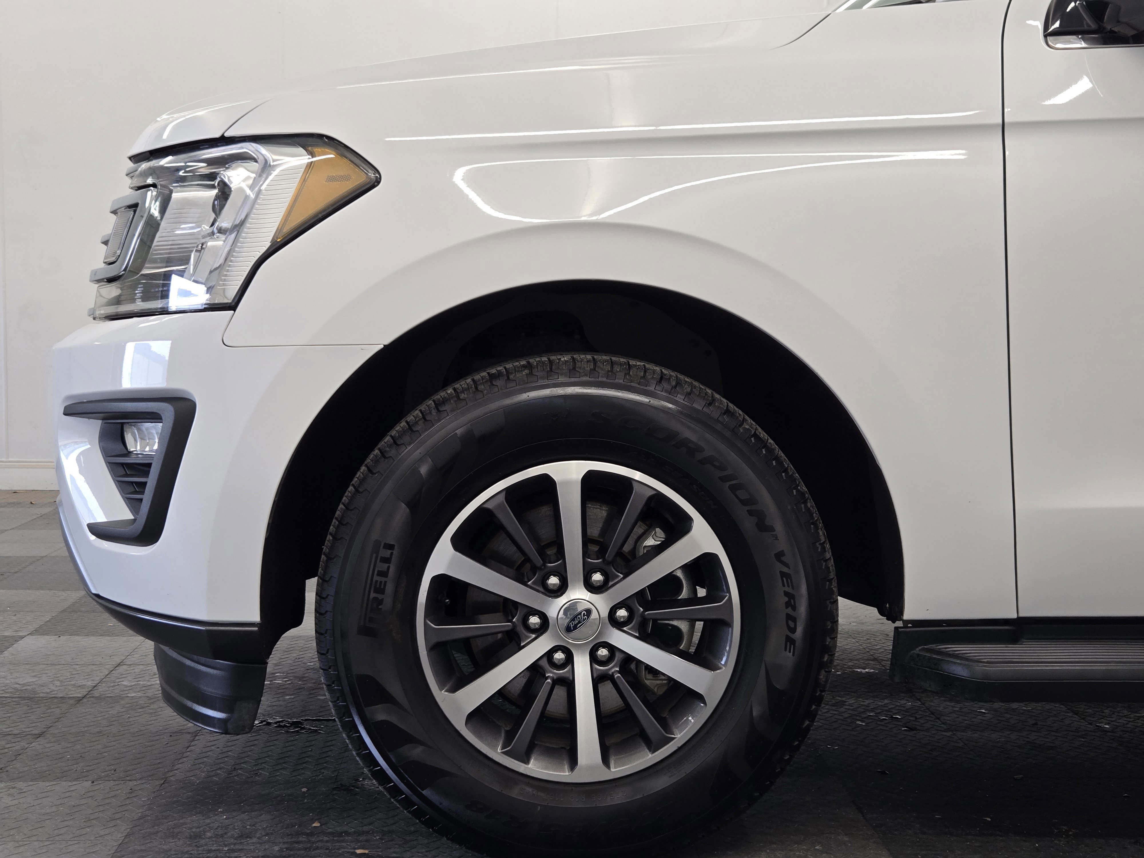 Certified 2020 Ford Expedition XLT RWD image 9