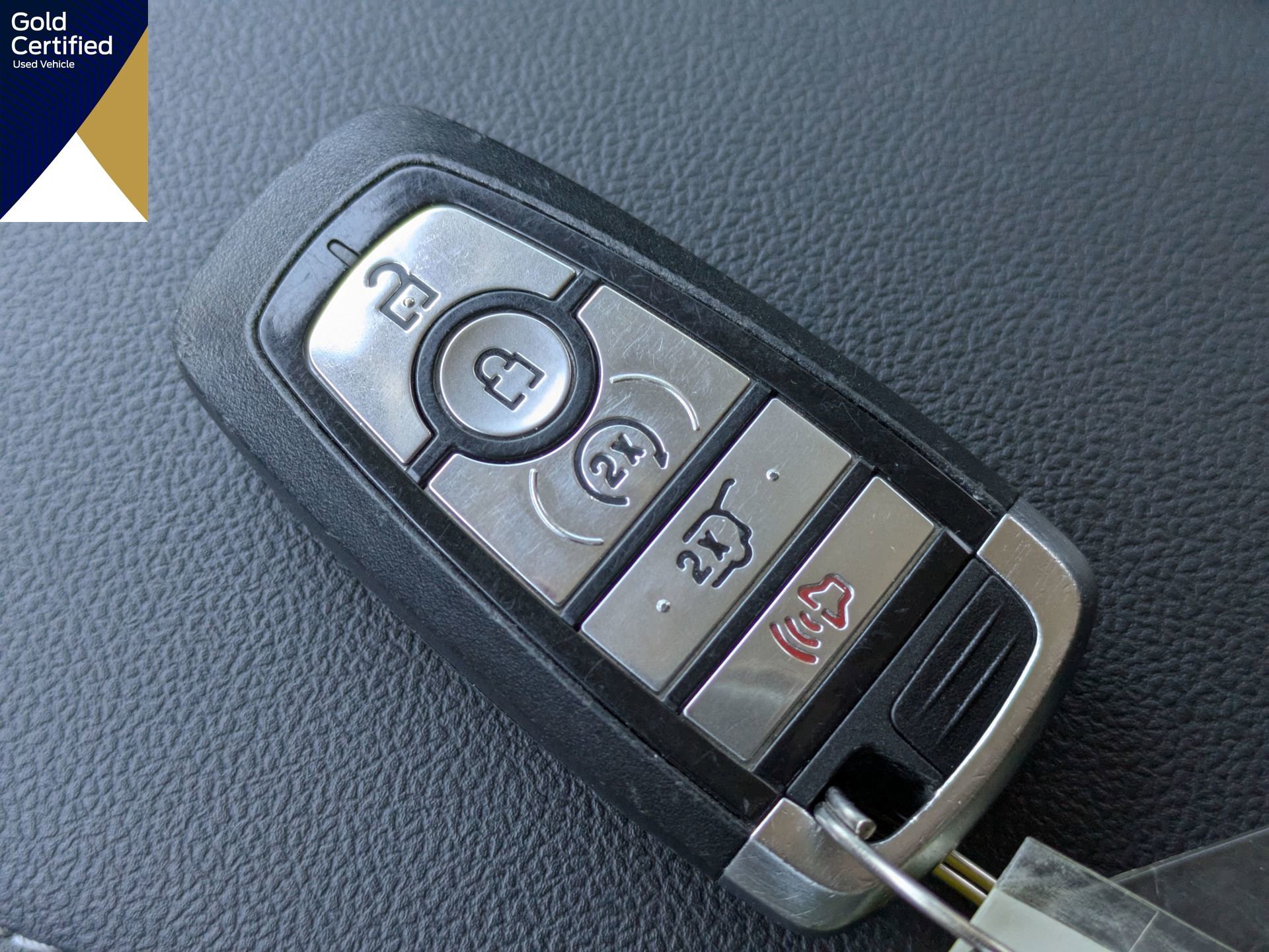 Certified 2022 Ford Escape SEL w/ Technology Package image 36