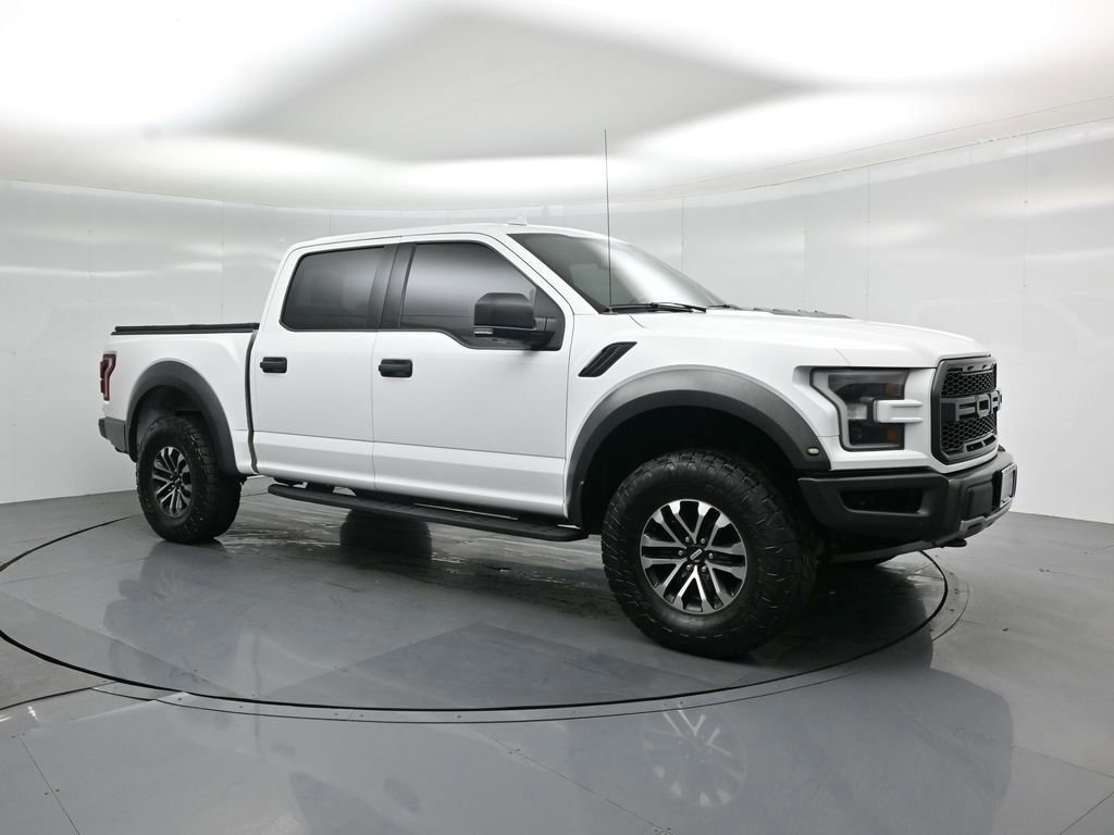 Certified 2020 Ford F150 Raptor w/ Equipment Group 801A Mid image 3